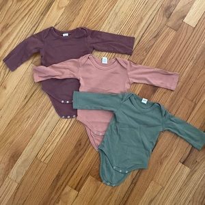 Colored Organic Long Sleeve Onsie bundle
